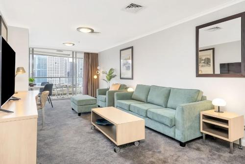 Dream Harbour View Parking Pool - image 14