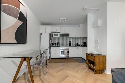 City to Sea - Bondi Beach Getaway and Rooftop Pool - main image