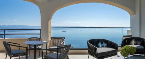 2 bedrooms, 3 beds