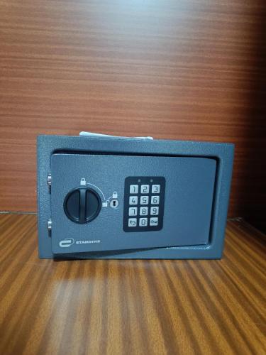 Single Room image 4