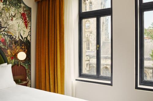 Hyde London City - main image