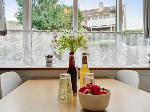 Apartment Ginie - 70m from the sea by Interhome