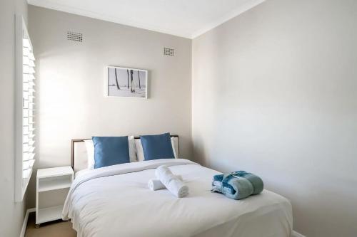 Hall St - Hideaway in the Heart of Bondi Beach - image 5