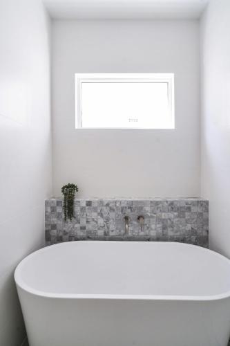 Tranquil Haven in Balmain - image 11