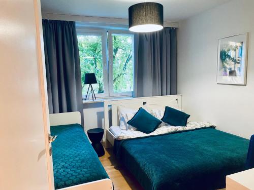 Apartment near Metro Station and Park, Varsovia (foto 8)