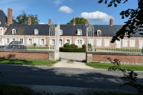 Chateau Chandler XVIIs 4 etoiles en Sologne Brinon-sur-Sauldre gîte à louer Brinon-sur-Sauldre