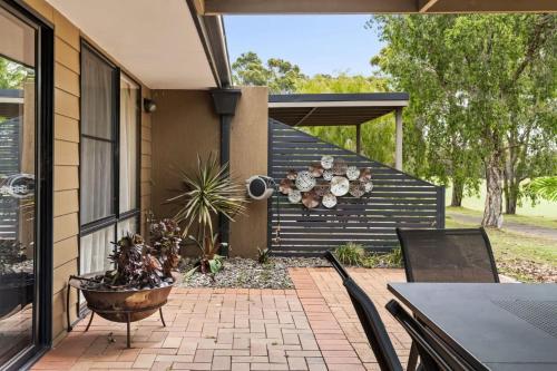 Hitters Paradise Stay Play