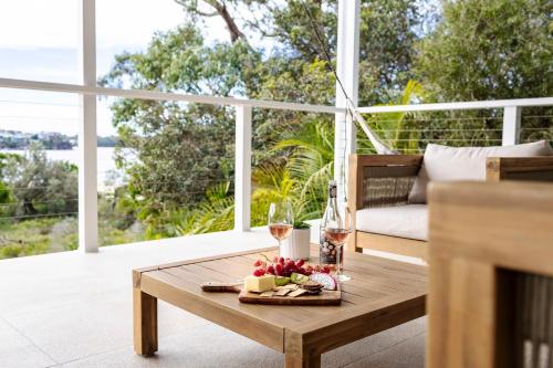 Sensational Ocean Views In Maianbar in Bundeena