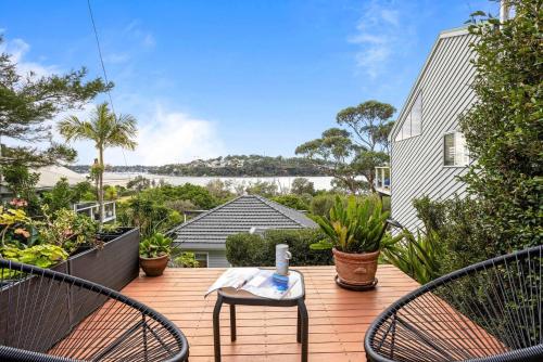 Sensational Ocean Views In Maianbar in Bundeena