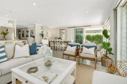 Oscar's Broulee Beach Luxury Coastal Living in Broulee