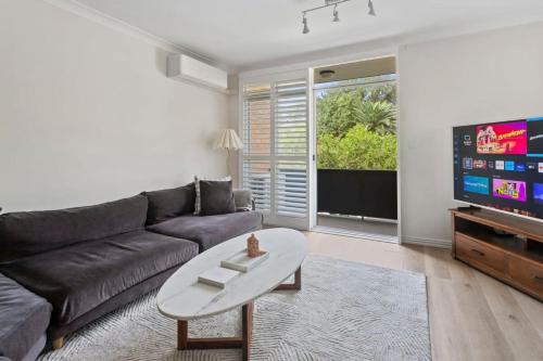 Urban Serenity 2BR with Balcony & Parking - image 10
