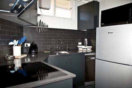 Seaside Serenity Stunning Beach Views in Maroubra in Maroubra
