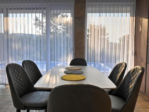 Oprema, Brick Villas - Poolside Bliss in Kmetovce