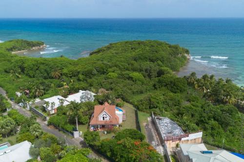 Exterior view, KaruHuapi in Mare Gaillard