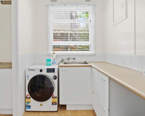 Hilltop Hideaway Family Escape Hilltop Hideaway Family Escape