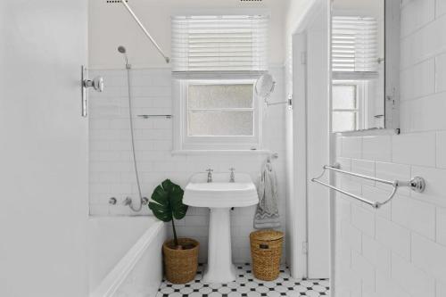 Hilltop Hideaway Family Escape Hilltop Hideaway Family Escape