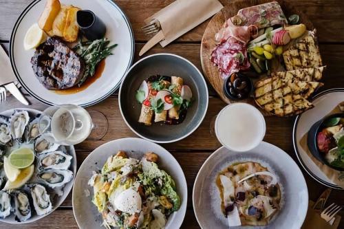 Hilltop Hideaway Family Escape Hilltop Hideaway Family Escape