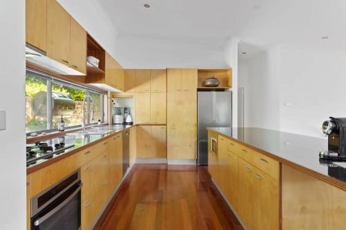 Hilltop Hideaway Family Escape Hilltop Hideaway Family Escape