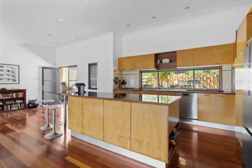 Hilltop Hideaway Family Escape Hilltop Hideaway Family Escape