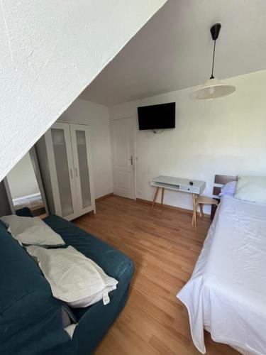 CHAMBRE de LUXE in Savigny-le-Temple