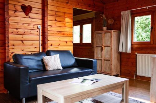 Sfeervol houten huisje met omheinde tuin op de Veluwe in Epe