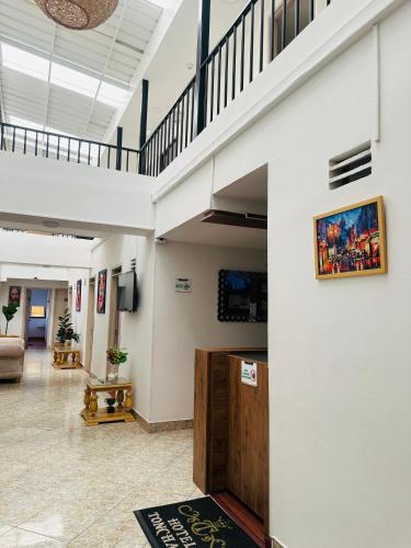 Vestabils, Hotel Tonchala Centro in Armenija