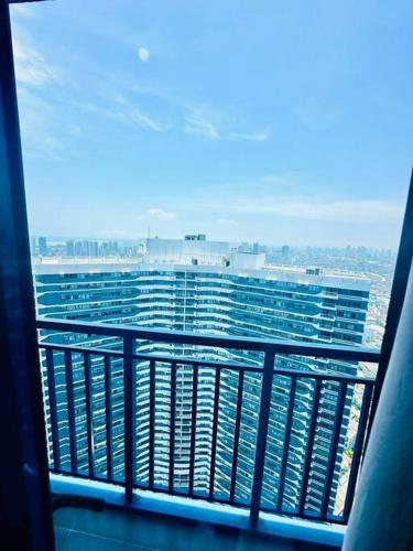 Classy Modern Haven 1BR Air Residence Makati