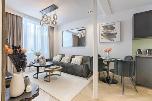 Stylish 2 Bedroom near Montmartre Sacré Cœur, Paris
