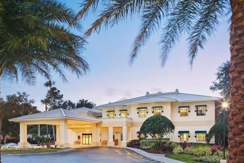 Relax after the Orlando parks in this 1BD resort condo with pools restaurants activities etc - image 14