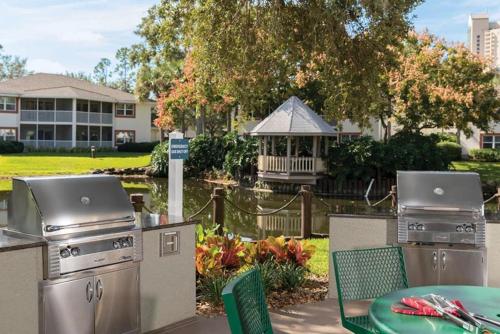 Relax after the Orlando parks in this 1BD resort condo with pools restaurants activities etc - image 3