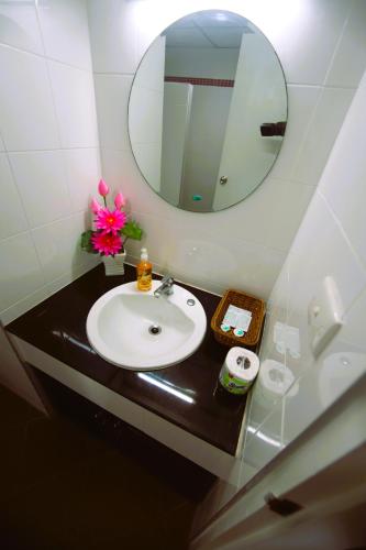 Beach front Apartment with Sea View VIP CONDOCHAIN Beach front Apartment with Sea View VIP CONDOCHAIN