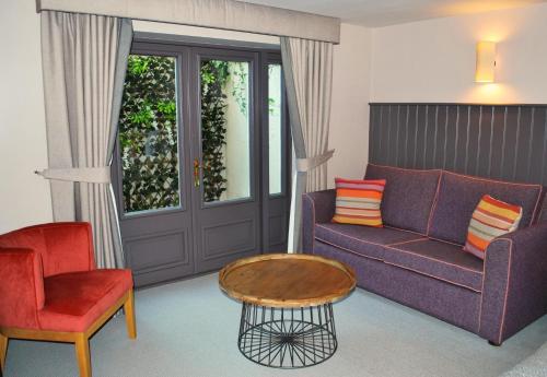 The Lawrance Luxury Aparthotel - Harrogate - image 10