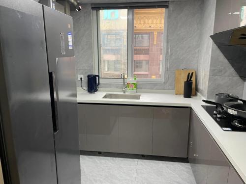 Three-Bedroom Apartment image 3