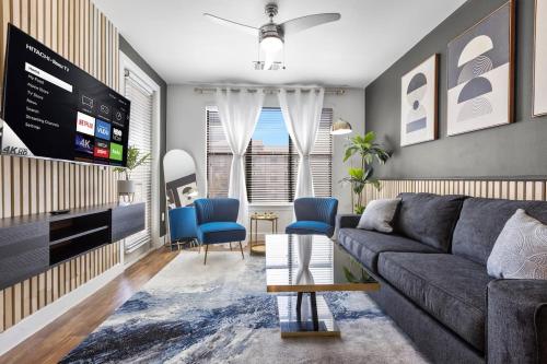 Sleeps 10 Lux 2B The Star Toyota Legacy West in Frisco, USA