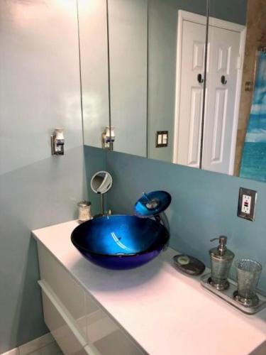 107-Oceanfront Lux 1/7 - image 11