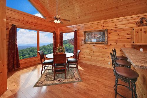 Above the Clouds #75 Holiday home in Sevierville, USA