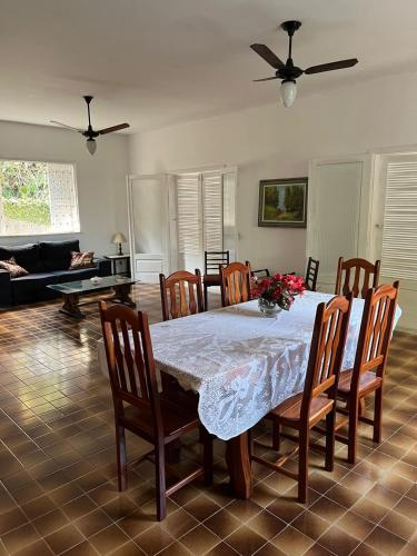 Suite em casa maravilhosa, melhor localização de Araruama (Suite em casa maravilhosa, melhor localizacao de Araruama) in Vila Capri