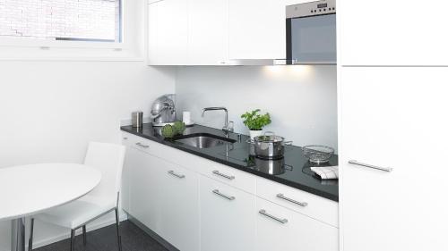 Serviced City Apartments - image 2
