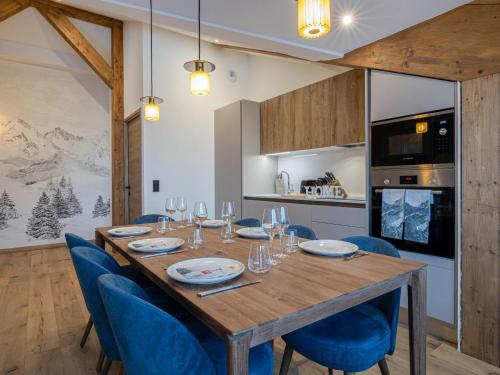 Appartement haut de gamme à Courchevel 1650 avec garage, balcon et WiFi - FR-1-575-167 (Appartement haut de gamme a Courchevel 1650 avec garage, balcon et WiFi - FR-1-575-167) in Куршевель