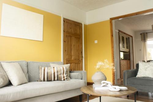 Charming Windsor 3 Bedroom House near Windsor Castle and Legoland, Windsor (zdjęcie 6)