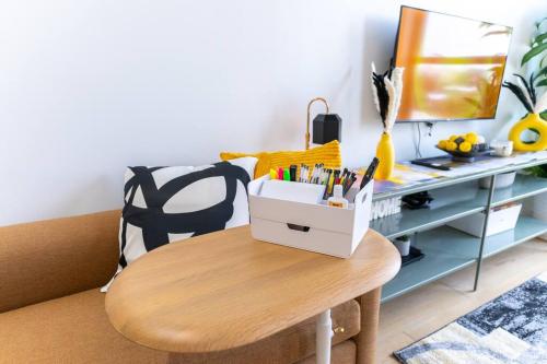 Trendy South End Studio Trendy South End Studio