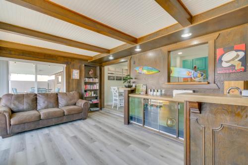 Lake Havasu Home with Heated Pool 3 Mins to Town and Lake - image 10