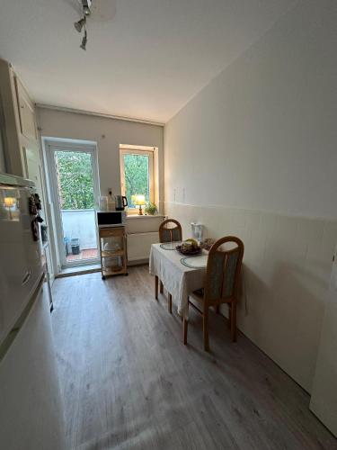 Private rooms in shared apartment, Hamburg (photo 2)