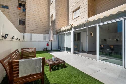 Ashdod Skyview modern 3bdr apartment by torohome in Ashdod
