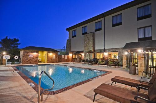 Best Western Plus Emory at Lake Fork Inn & Suites in Emory, USA
