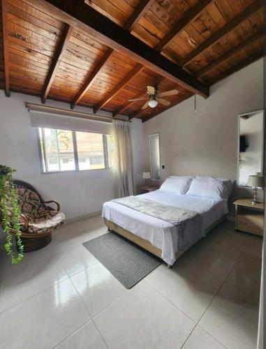 Apartamento 3 Habitaciones, Excelente ubicación a 2 minutos de la estación del metro