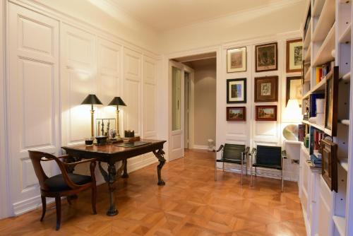 Seven Historical Suites - image 3