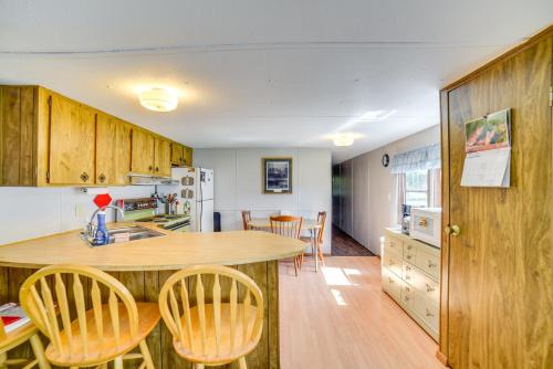 Yale Home in the Heart of Pheasant Hunting Country in Cavour