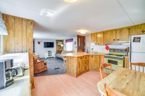 Yale Home in the Heart of Pheasant Hunting Country in Cavour