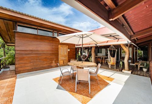 La Flor de Coco in Samara